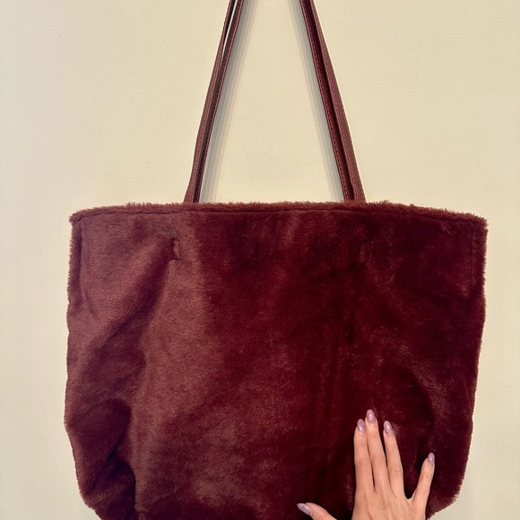 Large Burgundy Faux Fur Handbag w/ PomPom Attachments & Small Bag - Picture 6 of 9